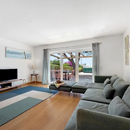 26 Moderna Villa Luz